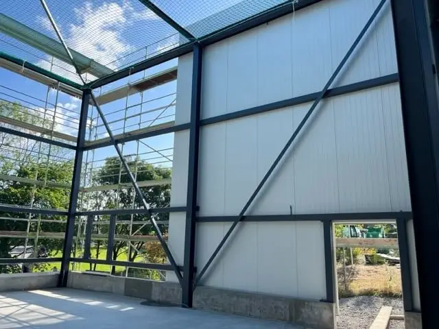 20230706 2 Montage Wand-Sandwichblech